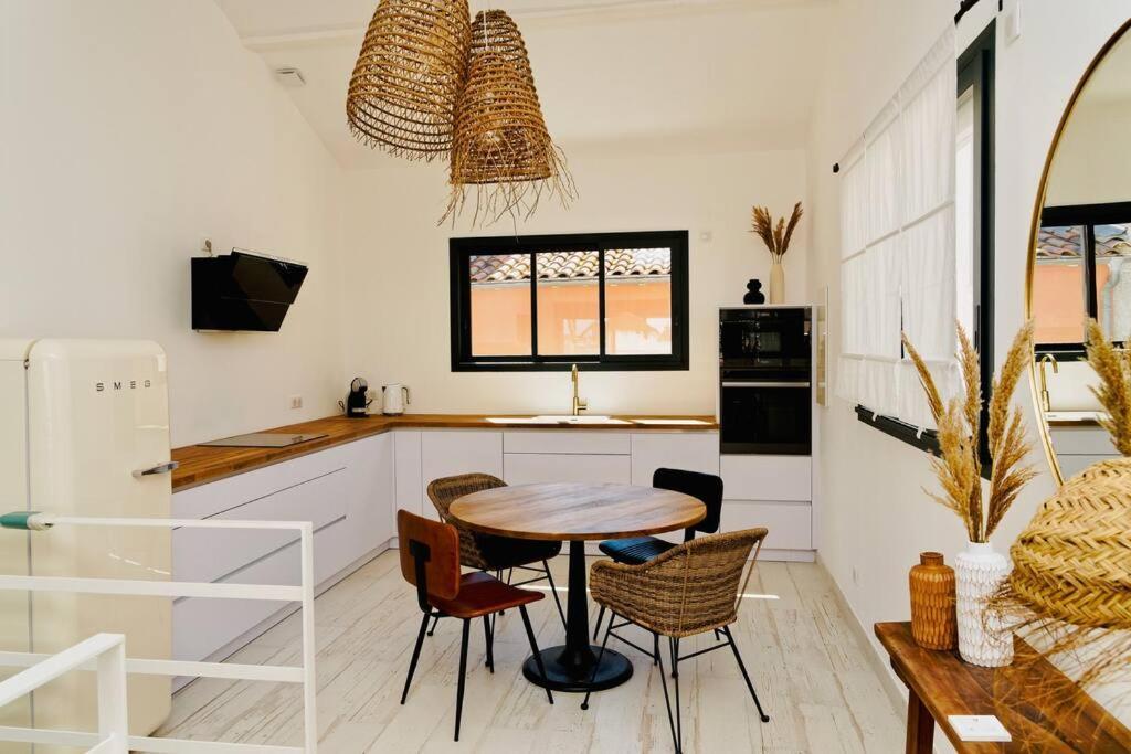 Sète Maison Boheme Au Bord De L'Eau מראה חיצוני תמונה