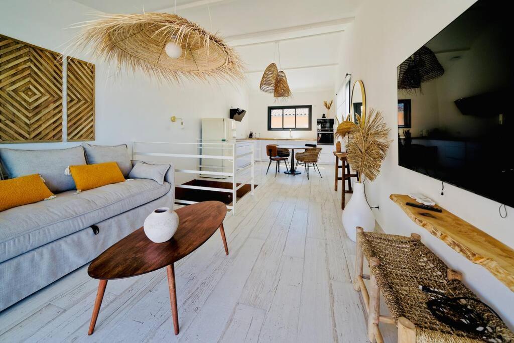 Sète Maison Boheme Au Bord De L'Eau מראה חיצוני תמונה