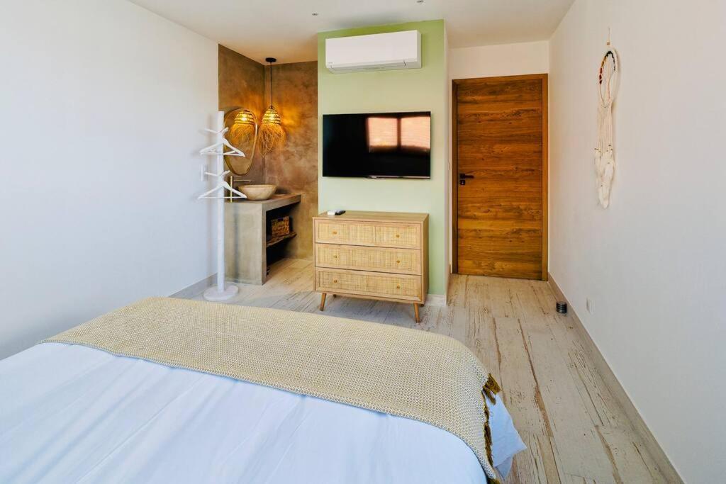 Sète Maison Boheme Au Bord De L'Eau מראה חיצוני תמונה